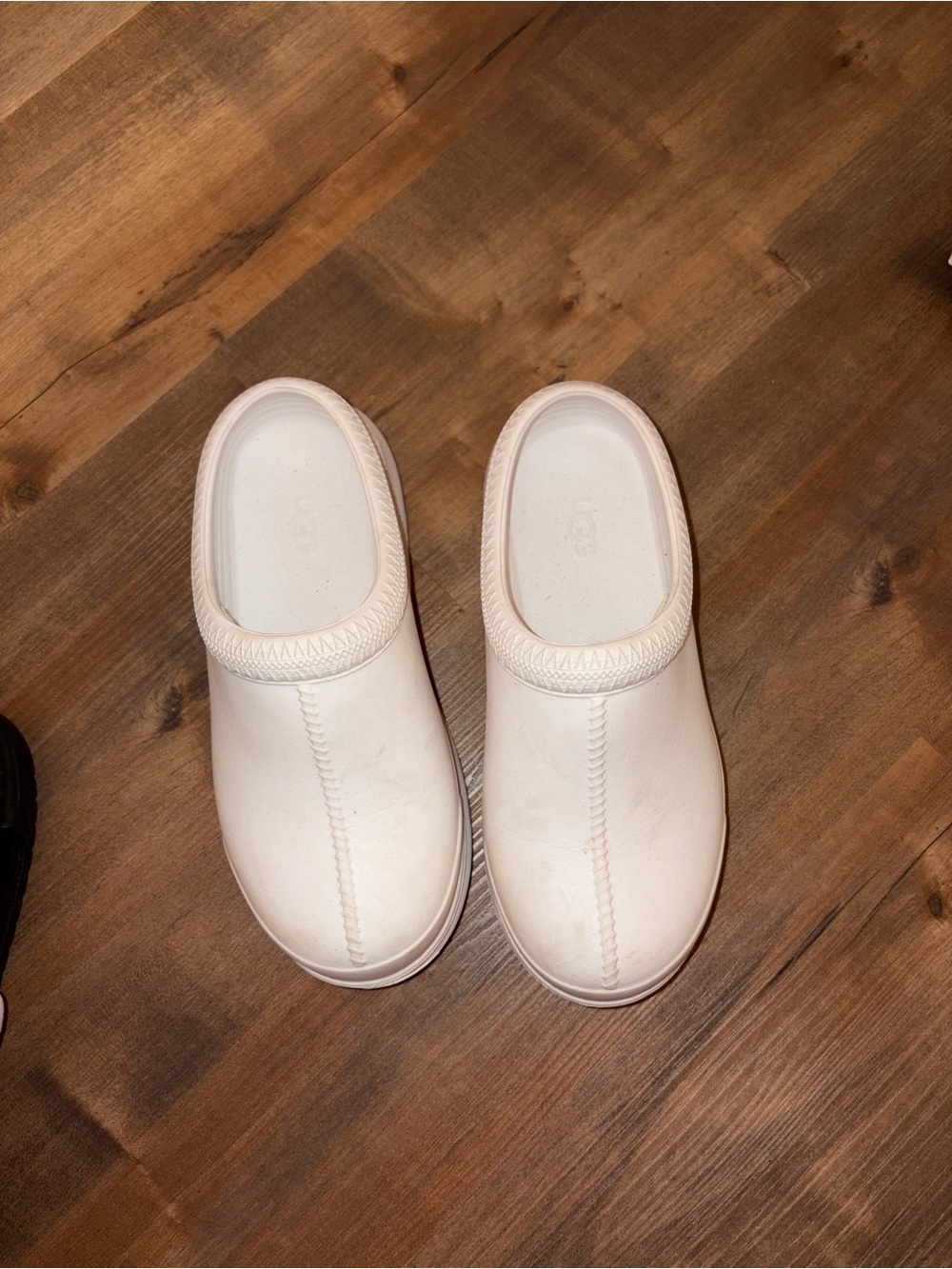 UGG Women's Slip-On Clogs in Light Pink